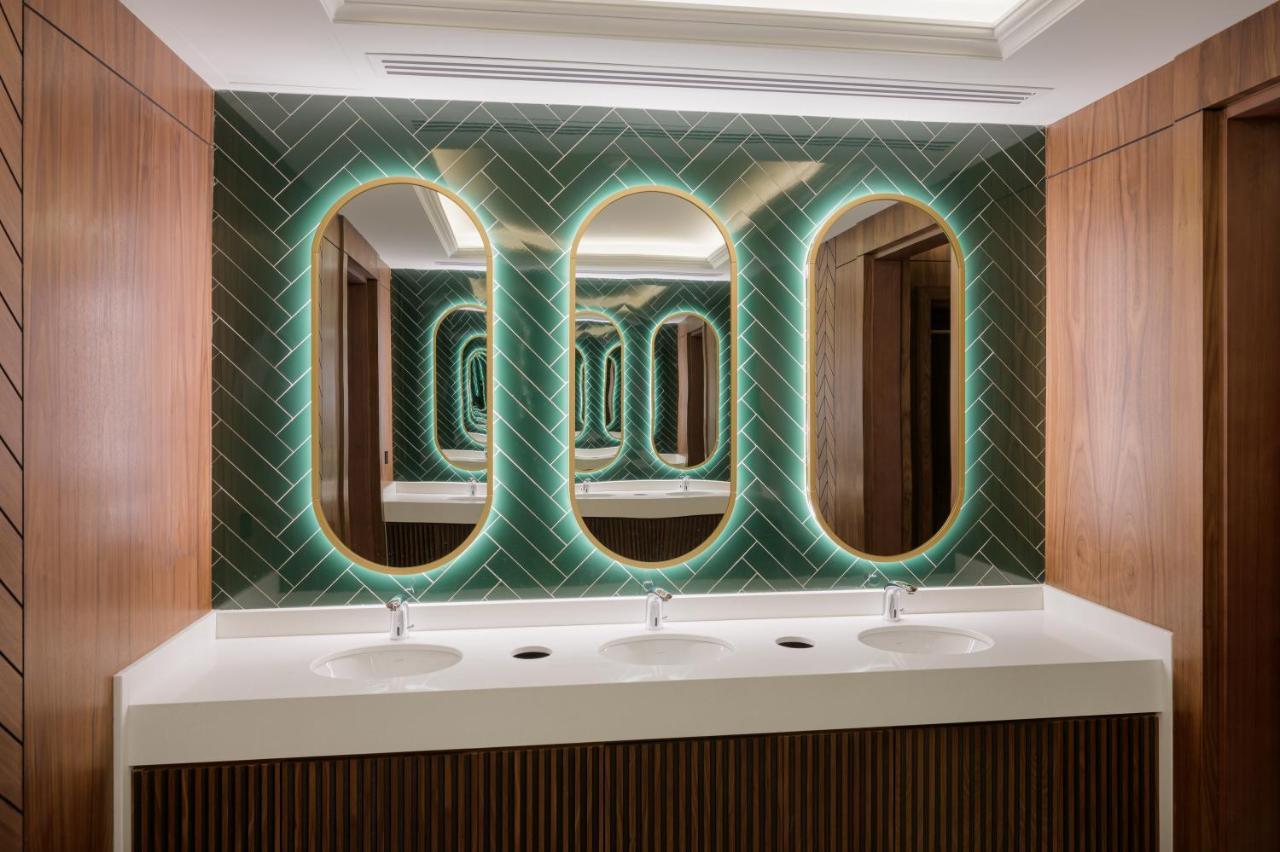 ホテル Ramada By Wyndham - Sulaymaniyah Salim Street エクステリア 写真