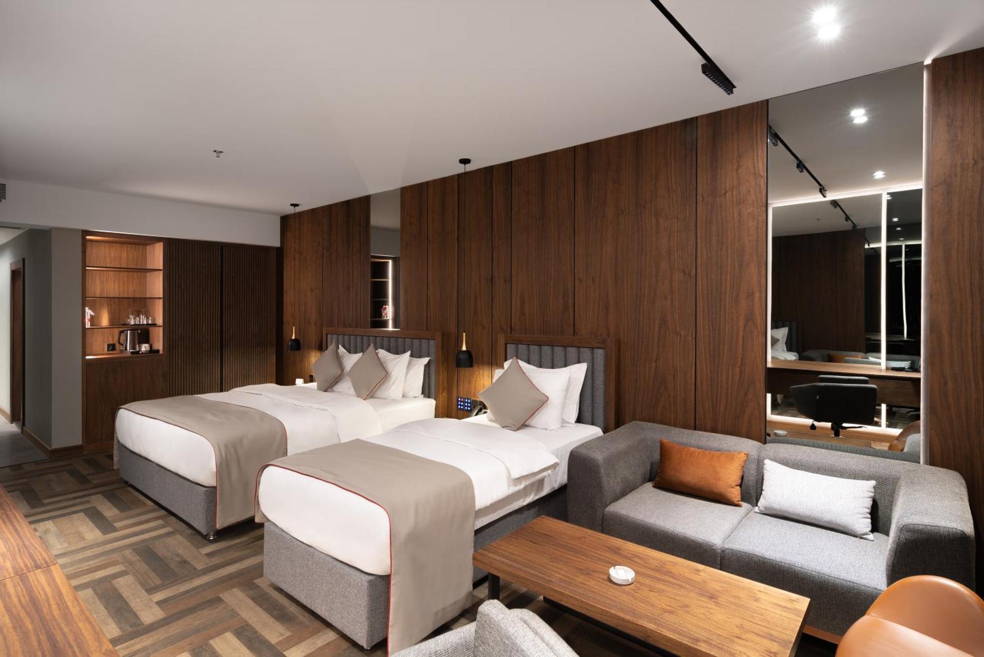 ホテル Ramada By Wyndham - Sulaymaniyah Salim Street エクステリア 写真