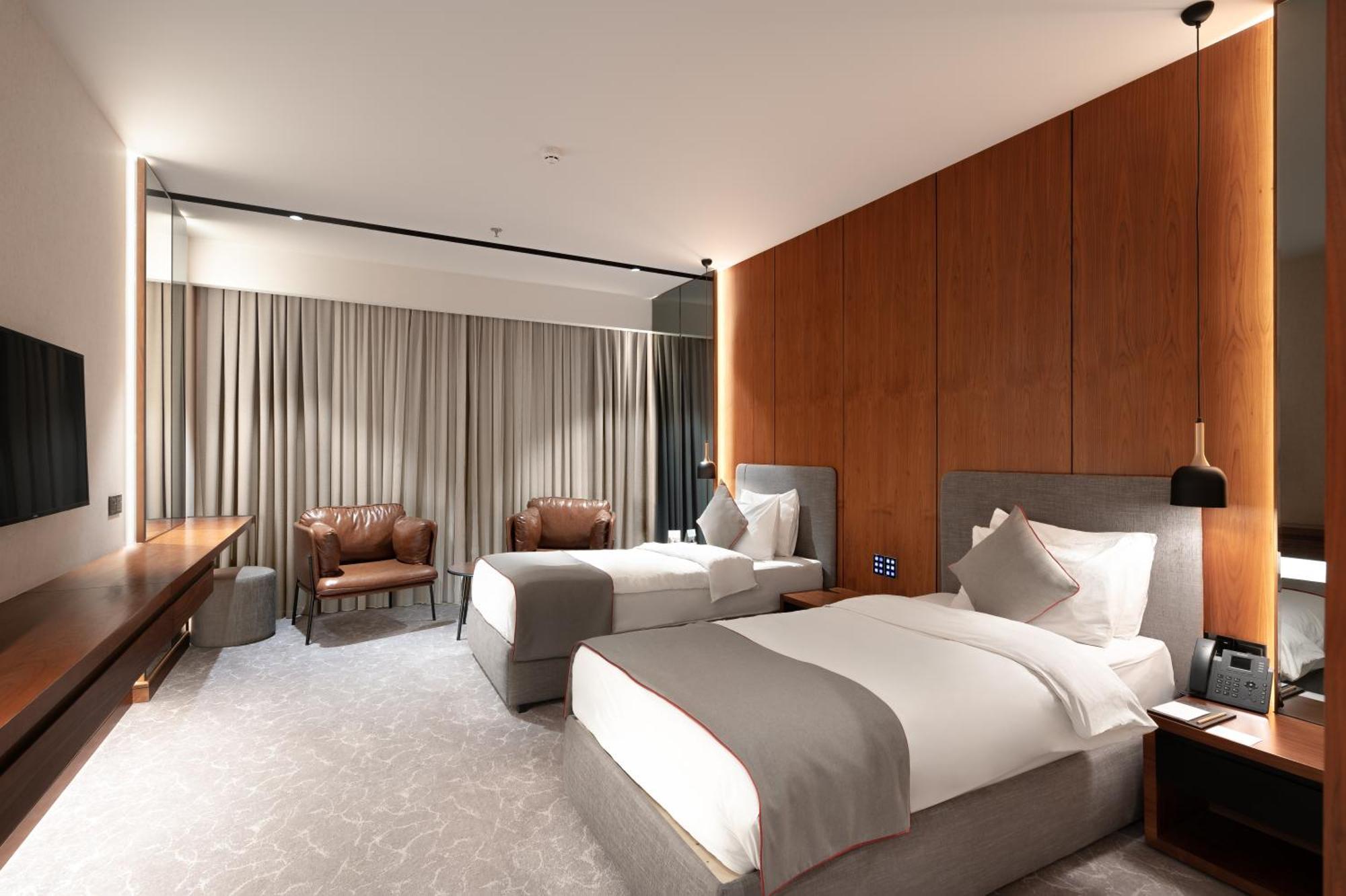 ホテル Ramada By Wyndham - Sulaymaniyah Salim Street エクステリア 写真